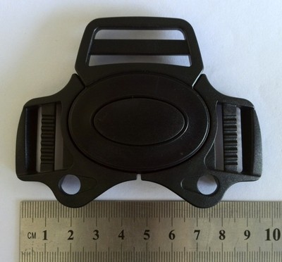 展欣模具 上海廠家優(yōu)質(zhì)供應兒童推車安全插扣與嬰兒背帶環(huán)保插扣
